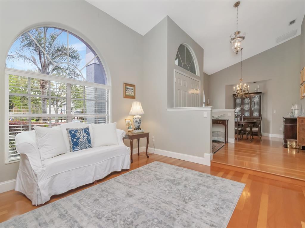 5201 Silverado Way Valrico, FL 33596 - Photo 8 of 65