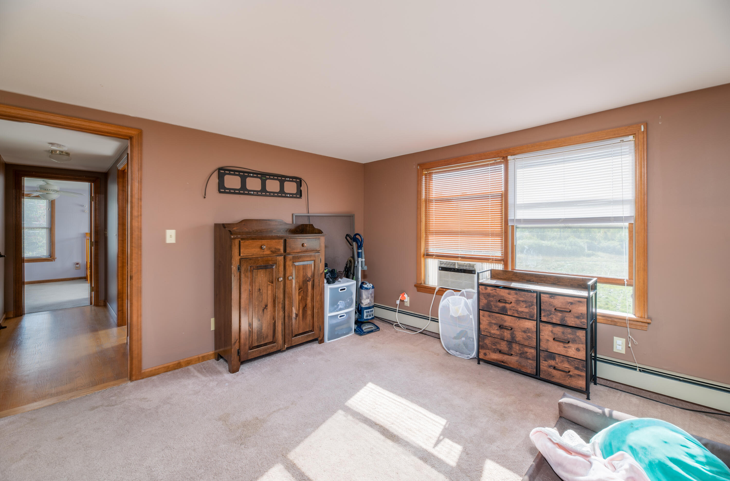 387 Mills Road Whitefield, ME 04353 - Photo 22 of 49 Interior34