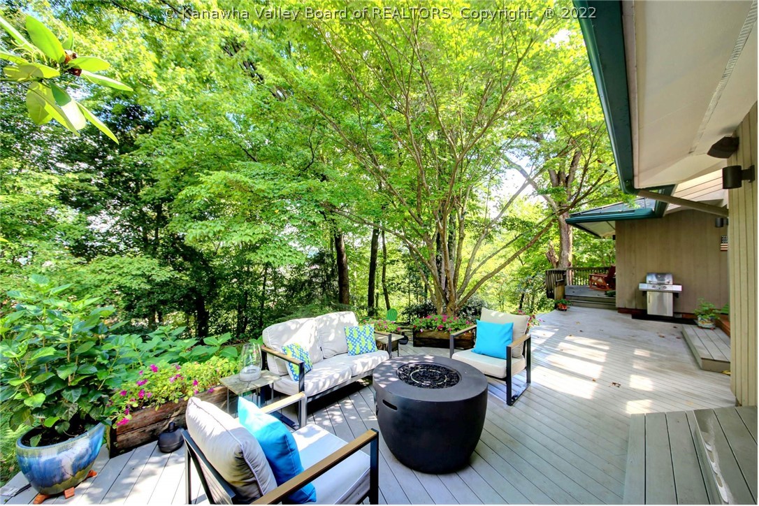 641 Holly Road Charleston, WV 25314 - Photo 46 of 49 Gallery Image 46