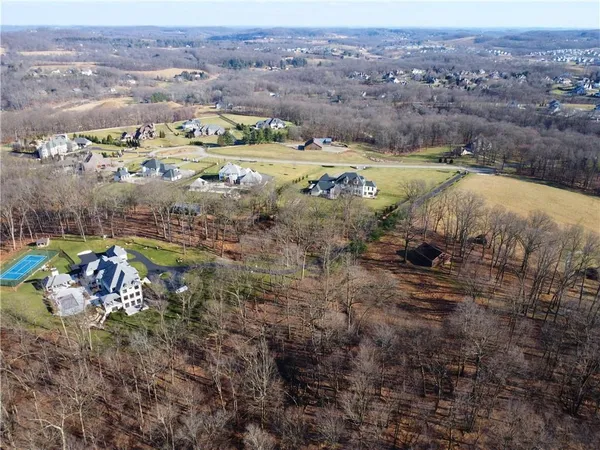 $998,500 | 134 Heaven Lane, Mars, PA 16046