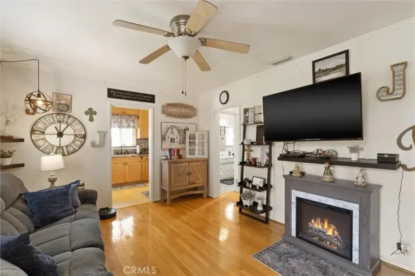 $1,800,000 | 3711 Lemon Avenue, Long Beach, CA 90807