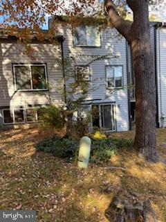 5491 Vantage Point Road, Unit 27 Columbia, MD 21044 - Photo 4 of 29 a aerial view of a house with a yard