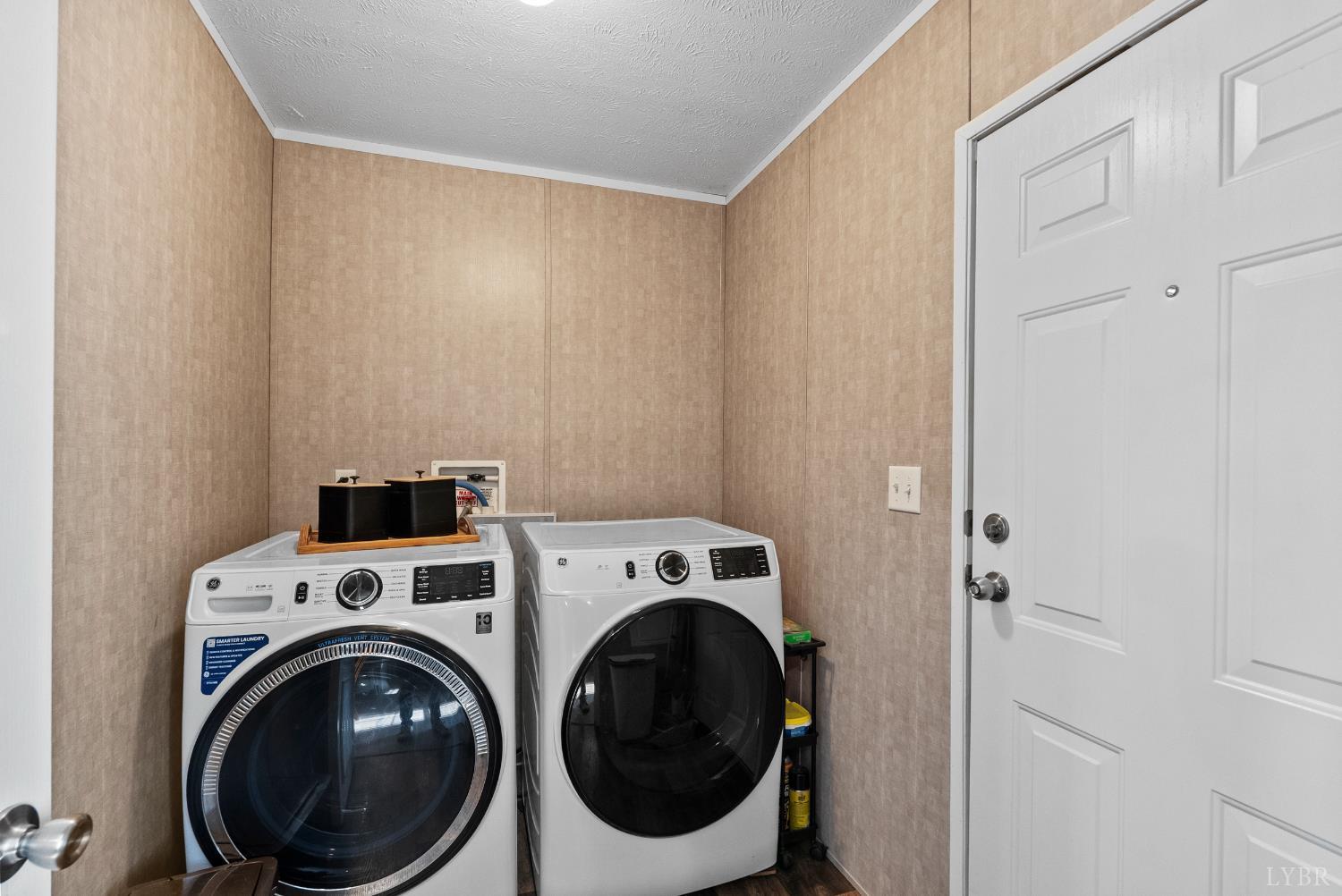 6024 Bear Creek Road Rustburg, VA 24588 - Photo 17 of 52