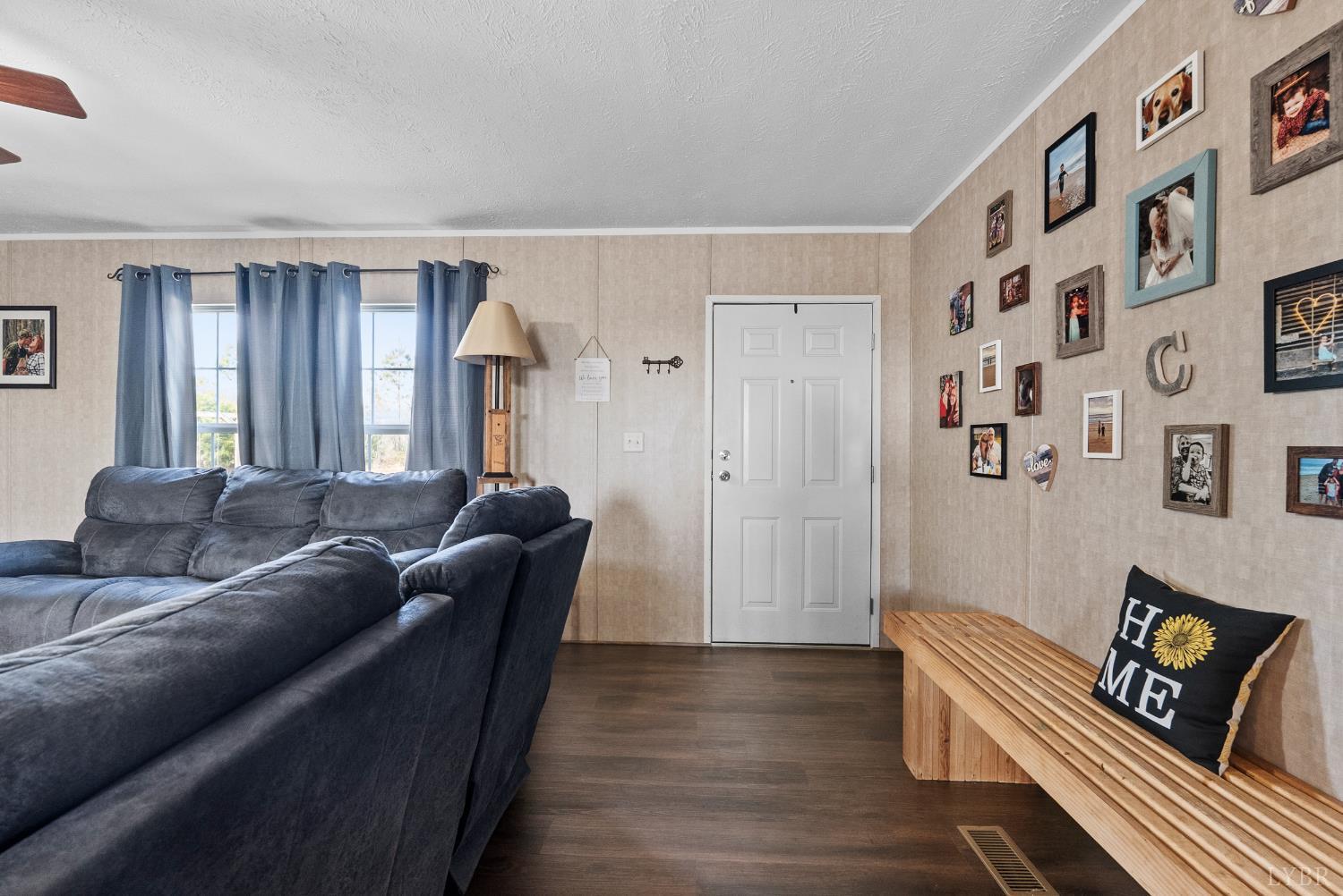 6024 Bear Creek Road Rustburg, VA 24588 - Photo 4 of 52