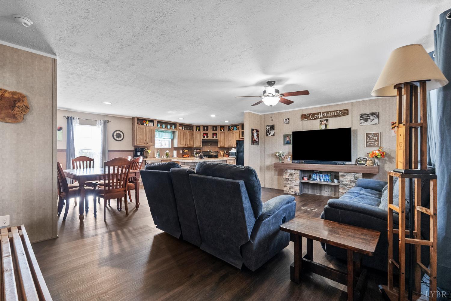 6024 Bear Creek Road Rustburg, VA 24588 - Photo 5 of 52