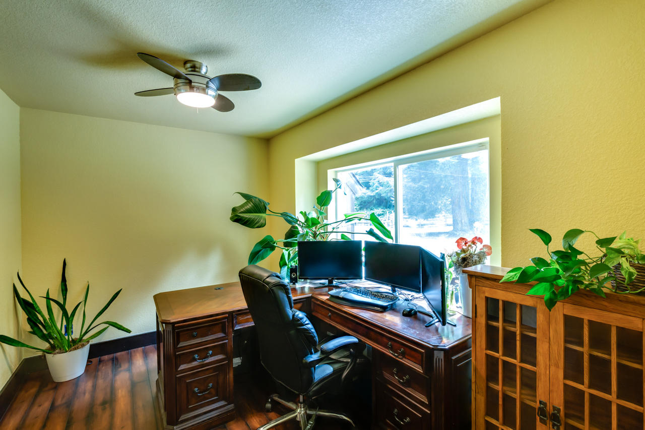 5028 South Quarry Road Bayside, CA 95524 - Photo 46 of 79 34