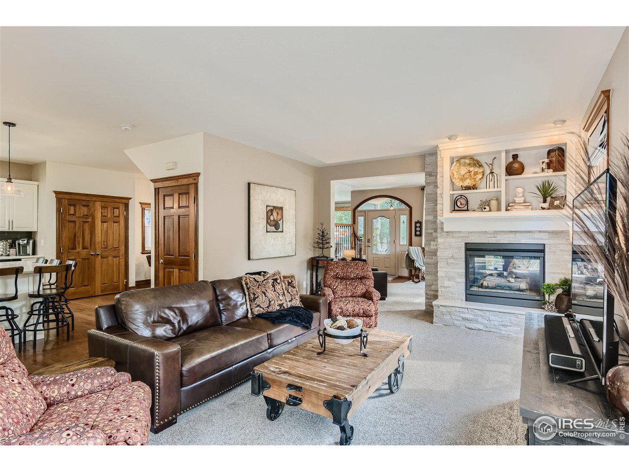 321 North Meldrum Street Fort Collins, CO 80521 - Photo 15 of 40 a living room with furniture