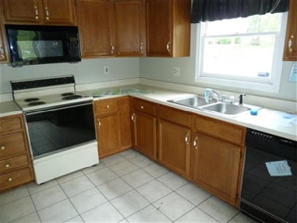78 Merrimack Road Methuen, MA 01844 - Photo 3 of 13 Gallery Image 3