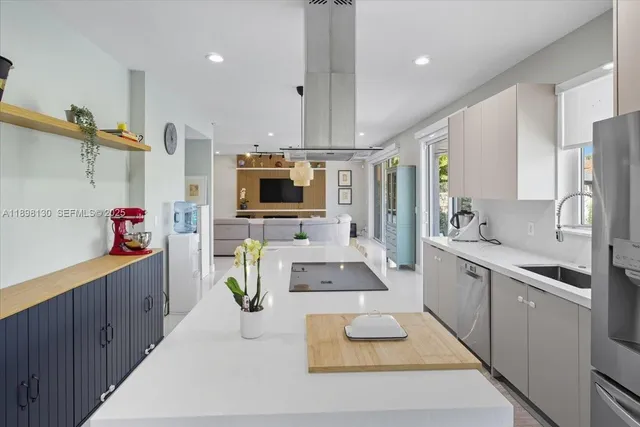 $1,435,000 | 347 Fairmont Road, Weston, FL 33326