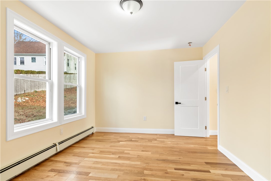 61 Stillwater Road Smithfield, RI 02917 - Photo 11 of 49