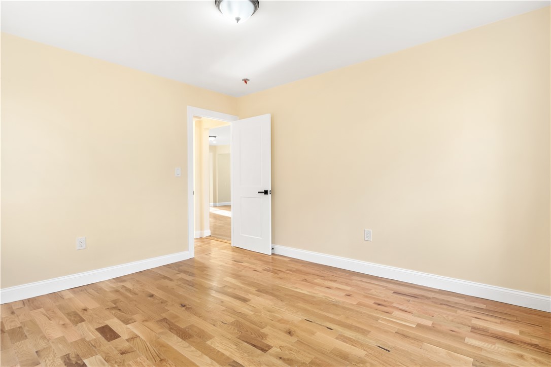 61 Stillwater Road Smithfield, RI 02917 - Photo 13 of 49