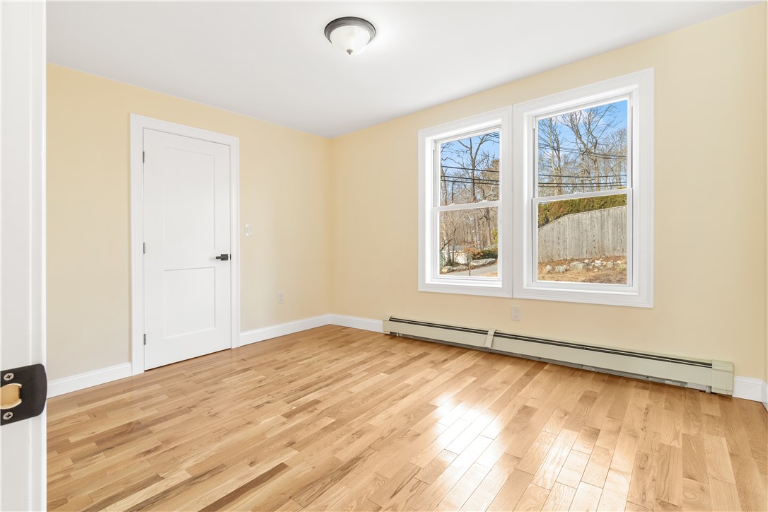 61 Stillwater Road Smithfield, RI 02917 - Photo 9 of 49