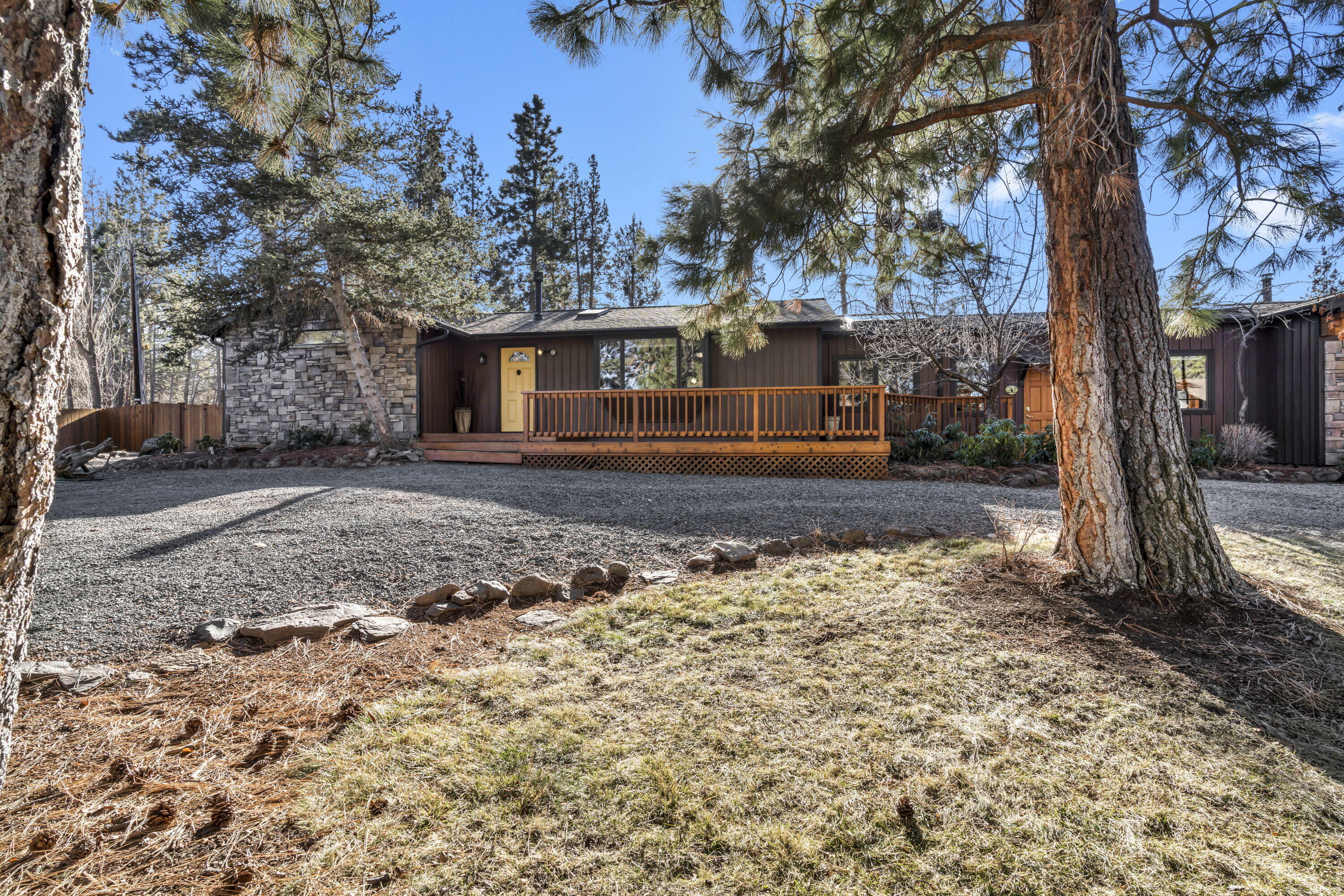 19155 Klippel Road Bend, OR 97703 - Photo 2 of 43 1__DSC5153