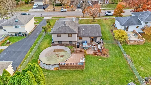 $375,000 | 890 Greenfield Avenue, South Elgin, IL 60177