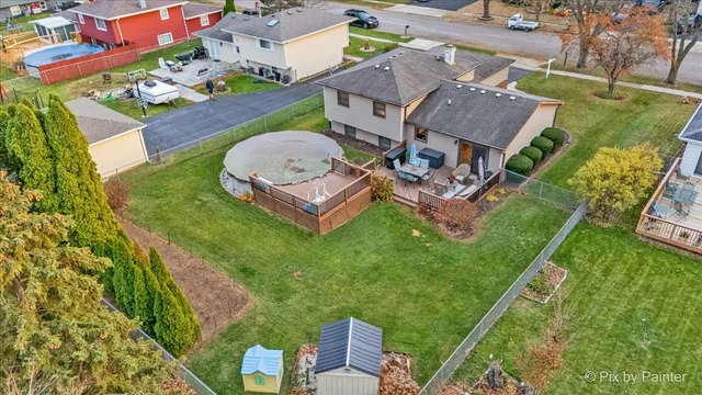 $375,000 | 890 Greenfield Avenue, South Elgin, IL 60177