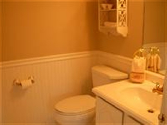 18 Windham Hill Road Bethlehem, NY 12077 - Photo 6 of 12 Photo 6