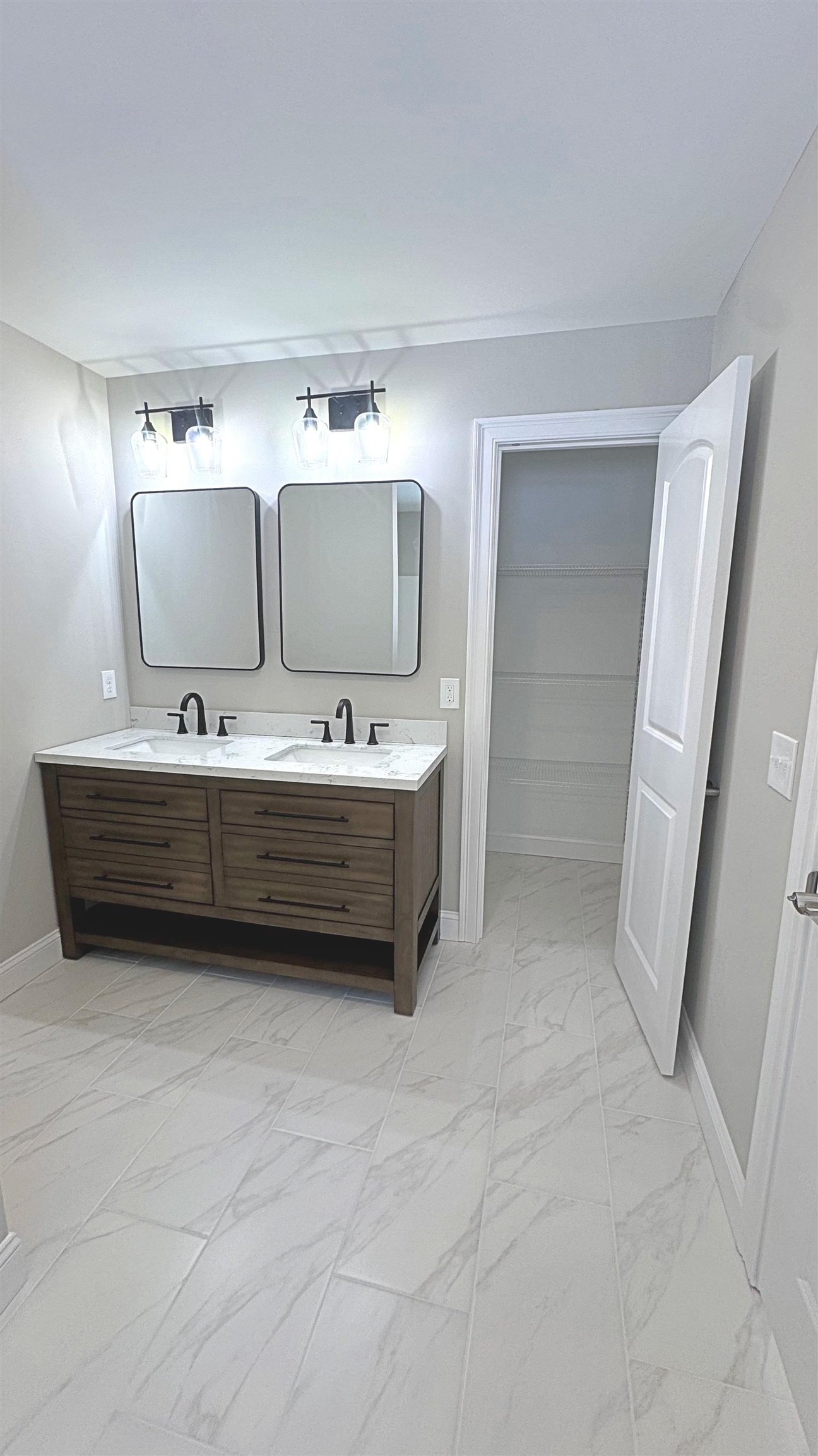 69 Peaslee Hill Road Weare, NH 03281 - Photo 14 of 20