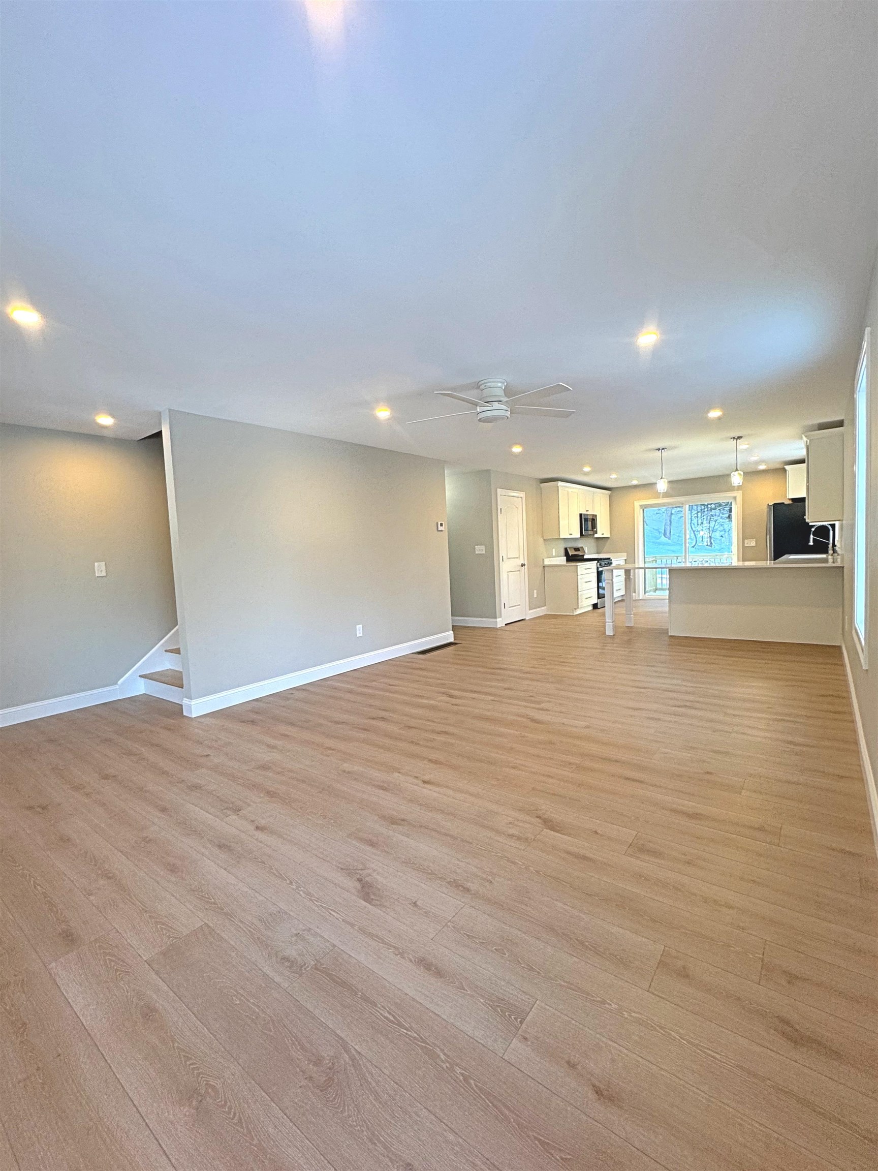 69 Peaslee Hill Road Weare, NH 03281 - Photo 5 of 20