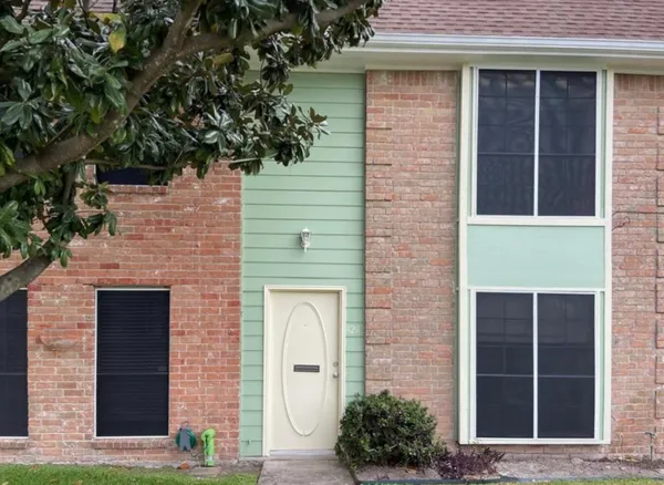 $1,400 | 4211 Benard Court, Pasadena, TX 77503