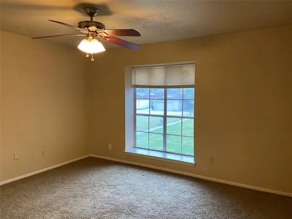 $1,400 | 4211 Benard Court, Pasadena, TX 77503