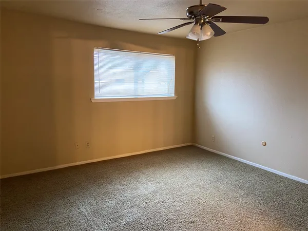 $1,400 | 4211 Benard Court, Pasadena, TX 77503