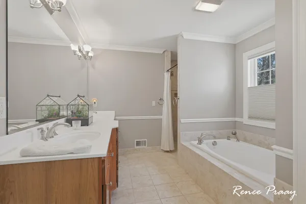 $975,000 | 5439 Shawnee Road, Pentwater, MI 49449
