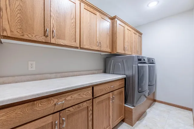 $425,000 | 932 Oak Pond Court, Sartell, MN 56377