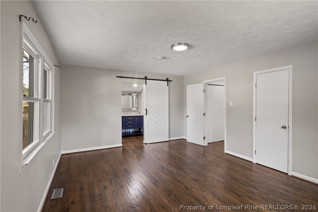 4196 Cliffdale Road Fayetteville, NC 28303 - Photo 16 of 38