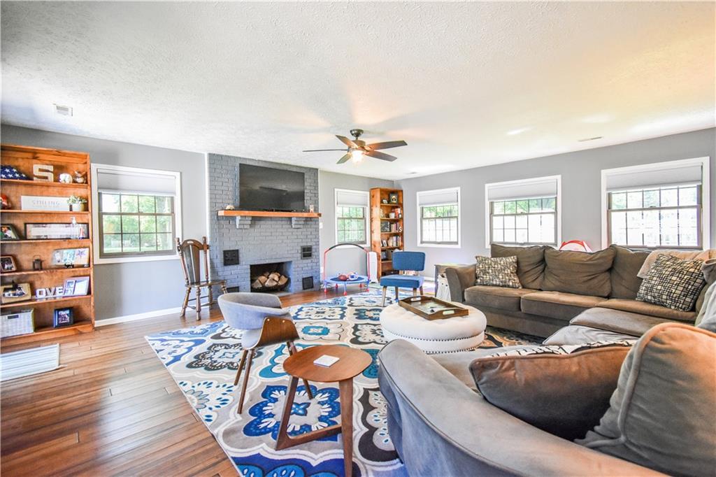 7153 West Ralston Road Indianapolis, IN 46221 - Photo 22 of 33 Gallery Image 22