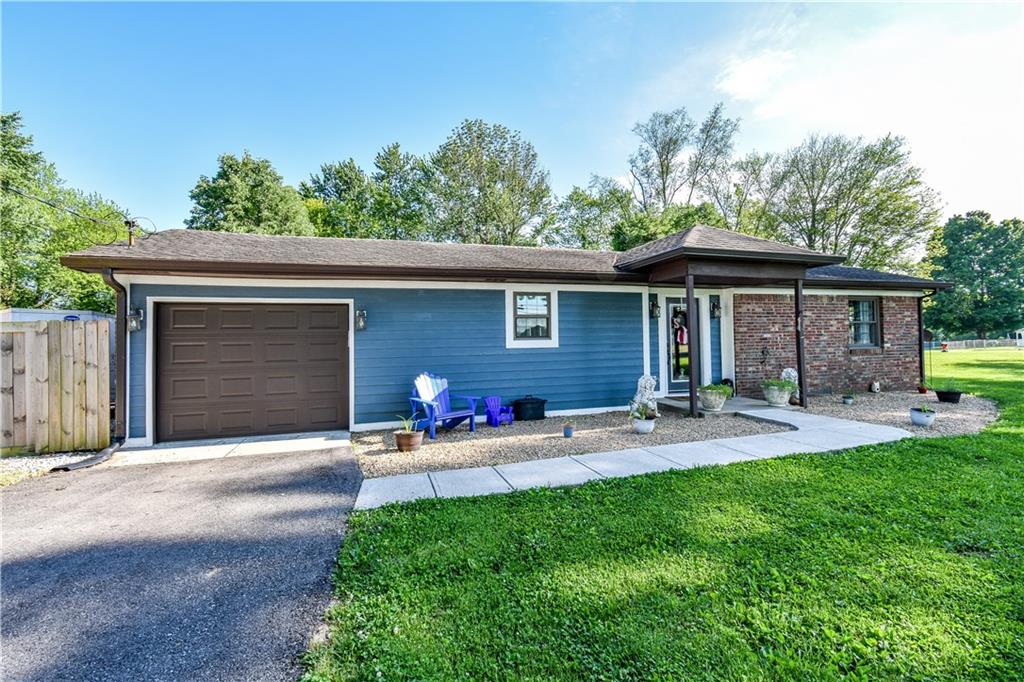 7153 West Ralston Road Indianapolis, IN 46221 - Photo 4 of 33 Gallery Image 4