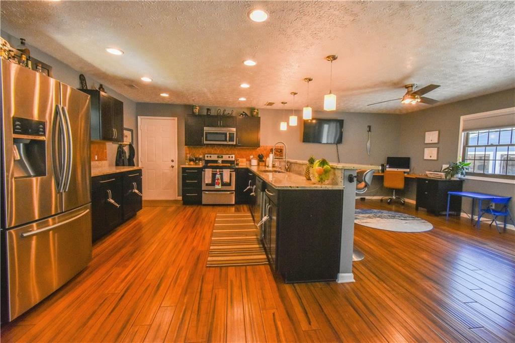 7153 West Ralston Road Indianapolis, IN 46221 - Photo 6 of 33 Gallery Image 6
