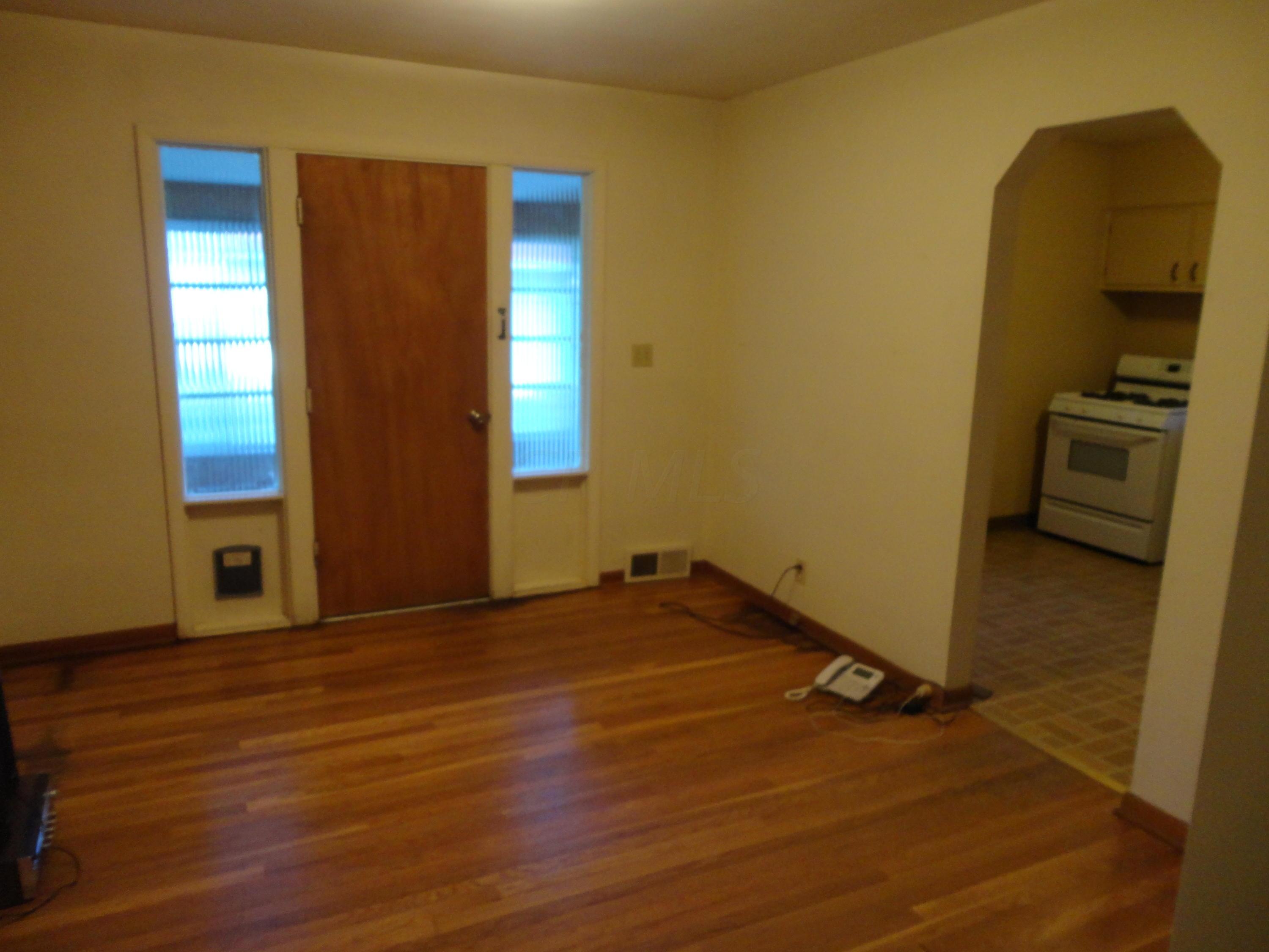 1954 Milden Road Columbus, OH 43221 - Photo 26 of 33