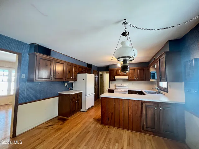 $429,000 | 4 Sandstone Drive, Glenville, NY 12027