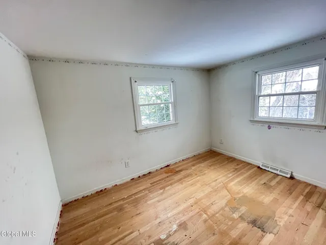 $429,000 | 4 Sandstone Drive, Glenville, NY 12027