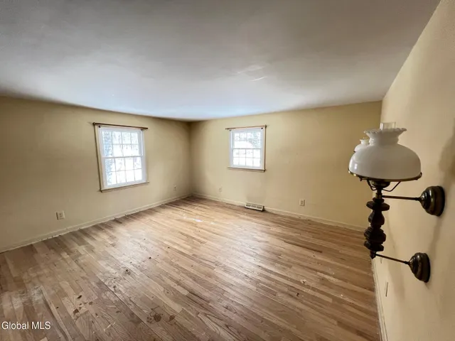 $429,000 | 4 Sandstone Drive, Glenville, NY 12027