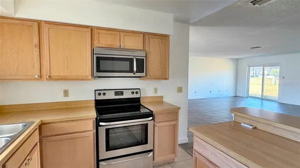 $2,200 | 5523 Westbrook Drive, Orlando, FL 32821