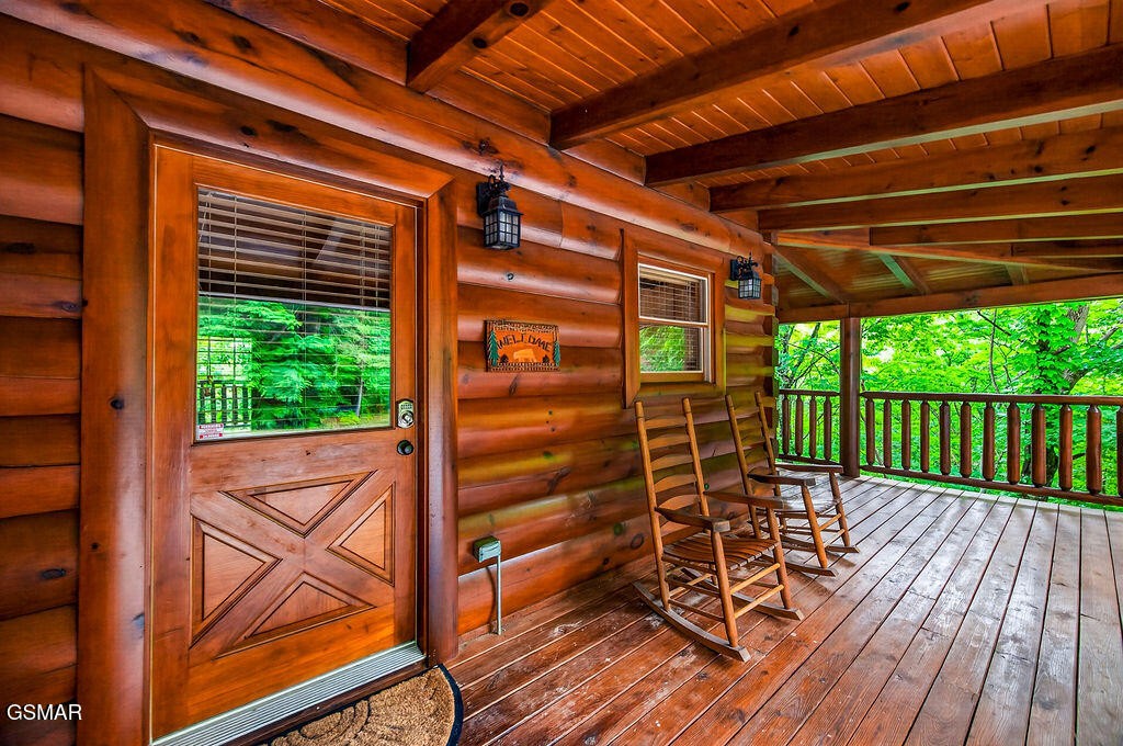 2024 Bear Haven Way Sevierville, TN 37876 - Photo 2 of 35 Gallery Image 2