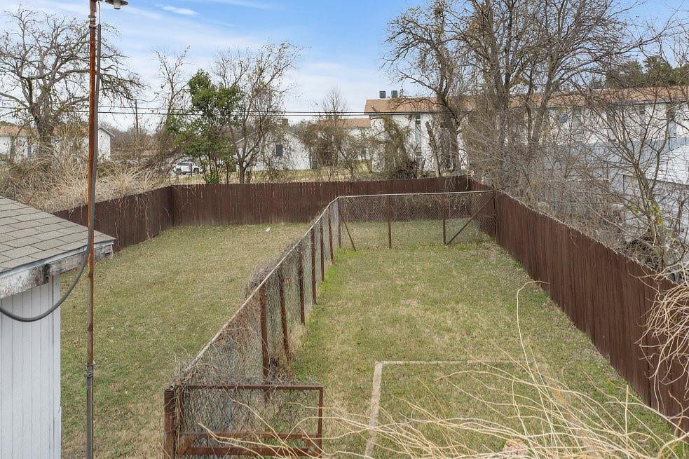 4029 Knox Street Fort Worth, TX 76119 - Photo 5 of 28 a view of balcony with outdoor space