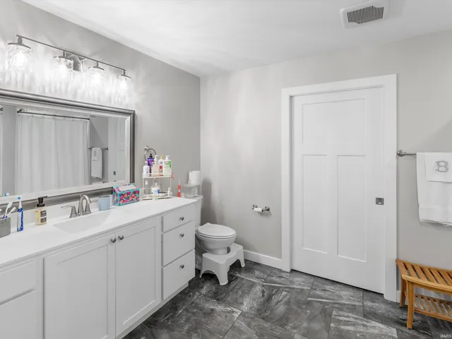 $319,000 | 1508 Kennel Drive, Unit A, Evansville, IN 47710