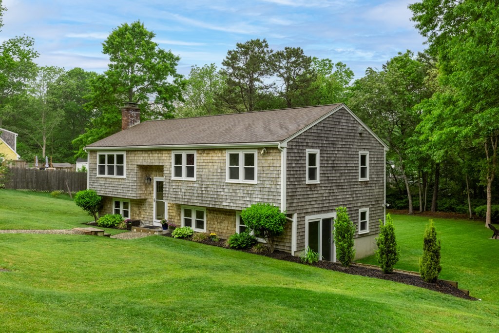 13 Shagbark Road Forestdale, MA 02644 - Photo 1 of 38 Gallery Image 1