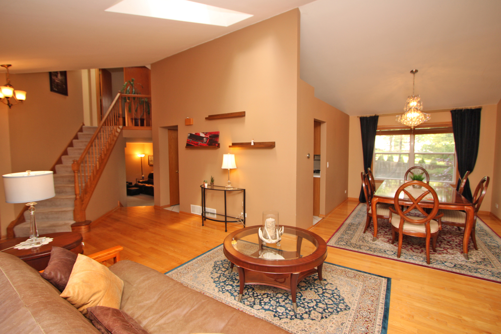 464 Farm Bridge Road Lake Zurich, IL 60047 - Photo 4 of 38
