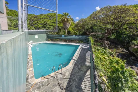 $425,000 | 1720 Huna Street, Unit B510, Honolulu, HI 96817