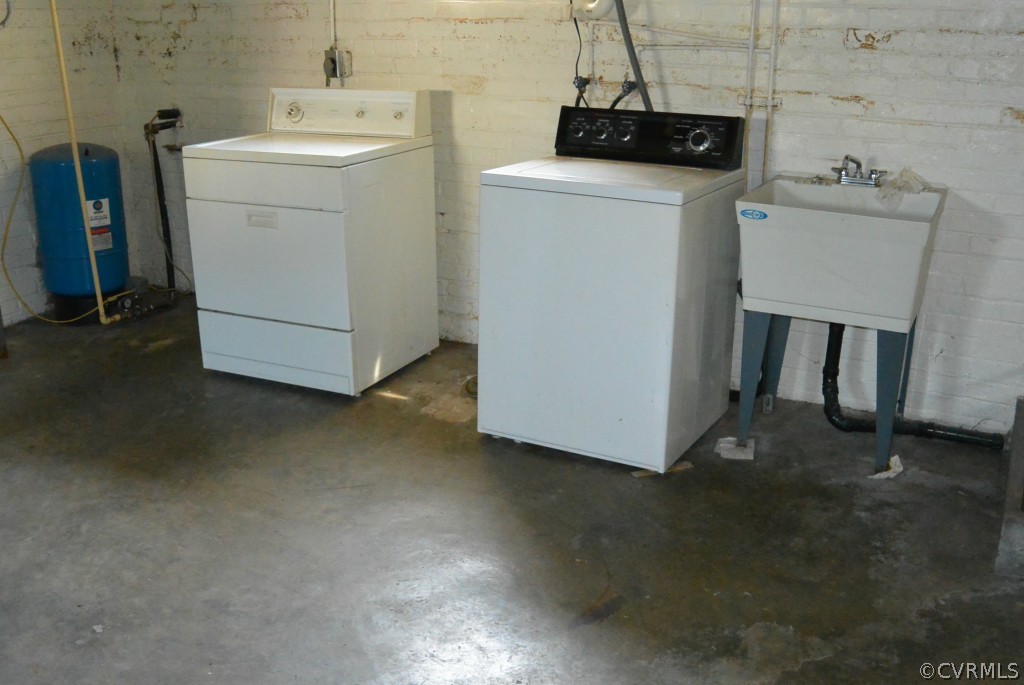 5359 Cold Harbor Road Mechanicsville, VA 23111 - Photo 13 of 15 Basement with washer & dryer that convey with the