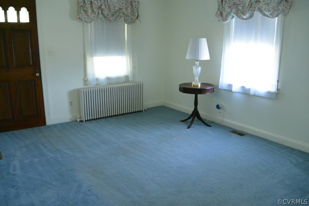 5359 Cold Harbor Road Mechanicsville, VA 23111 - Photo 7 of 15 Family Room w/hardwood floors under carpet