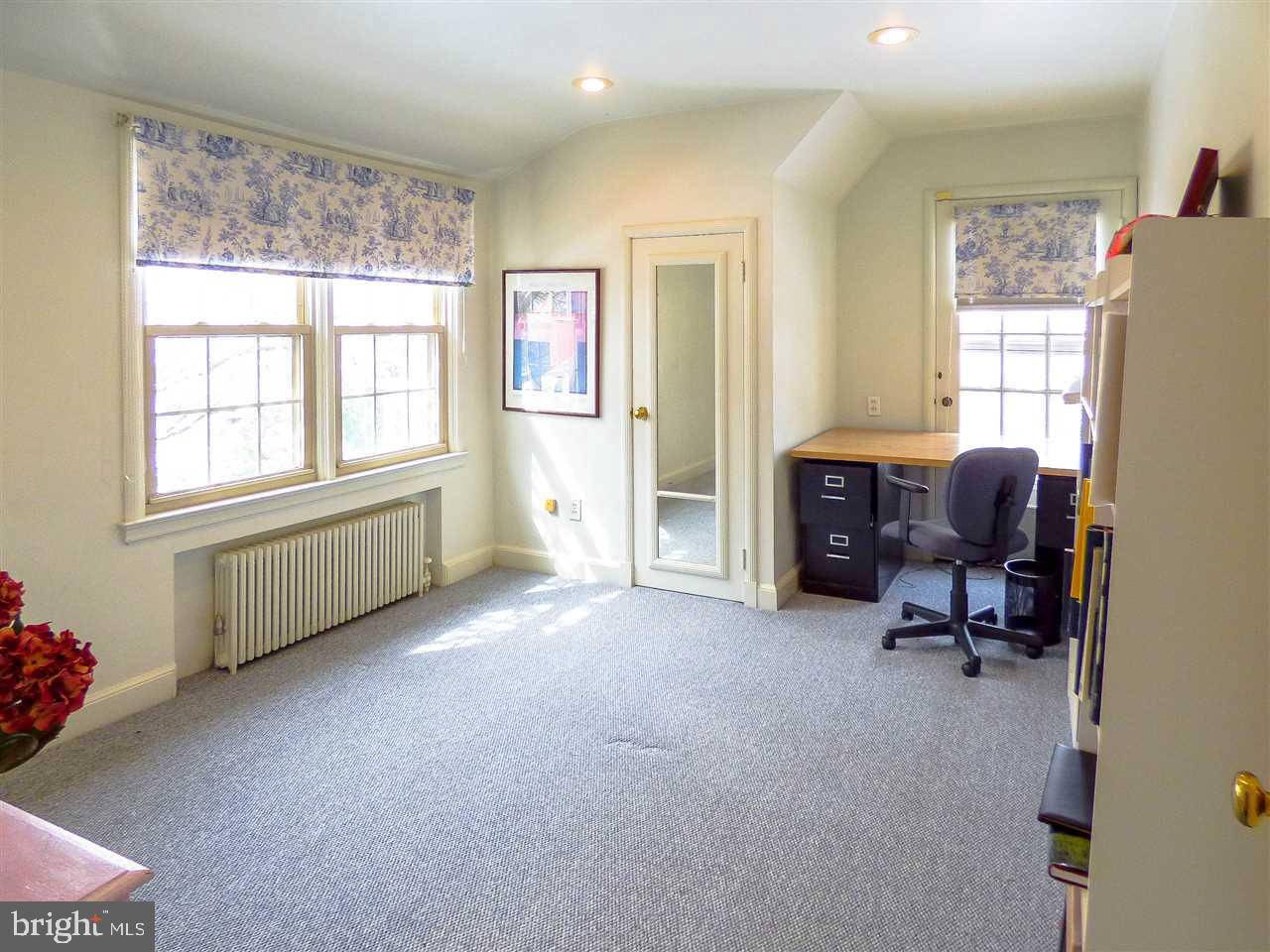 1306 Arlington Road York, PA 17403 - Photo 22 of 36 Gallery Image 22