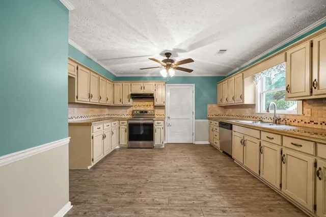 $375,000 | 3685 Frankie Wade Lane, Loganville, GA 30052