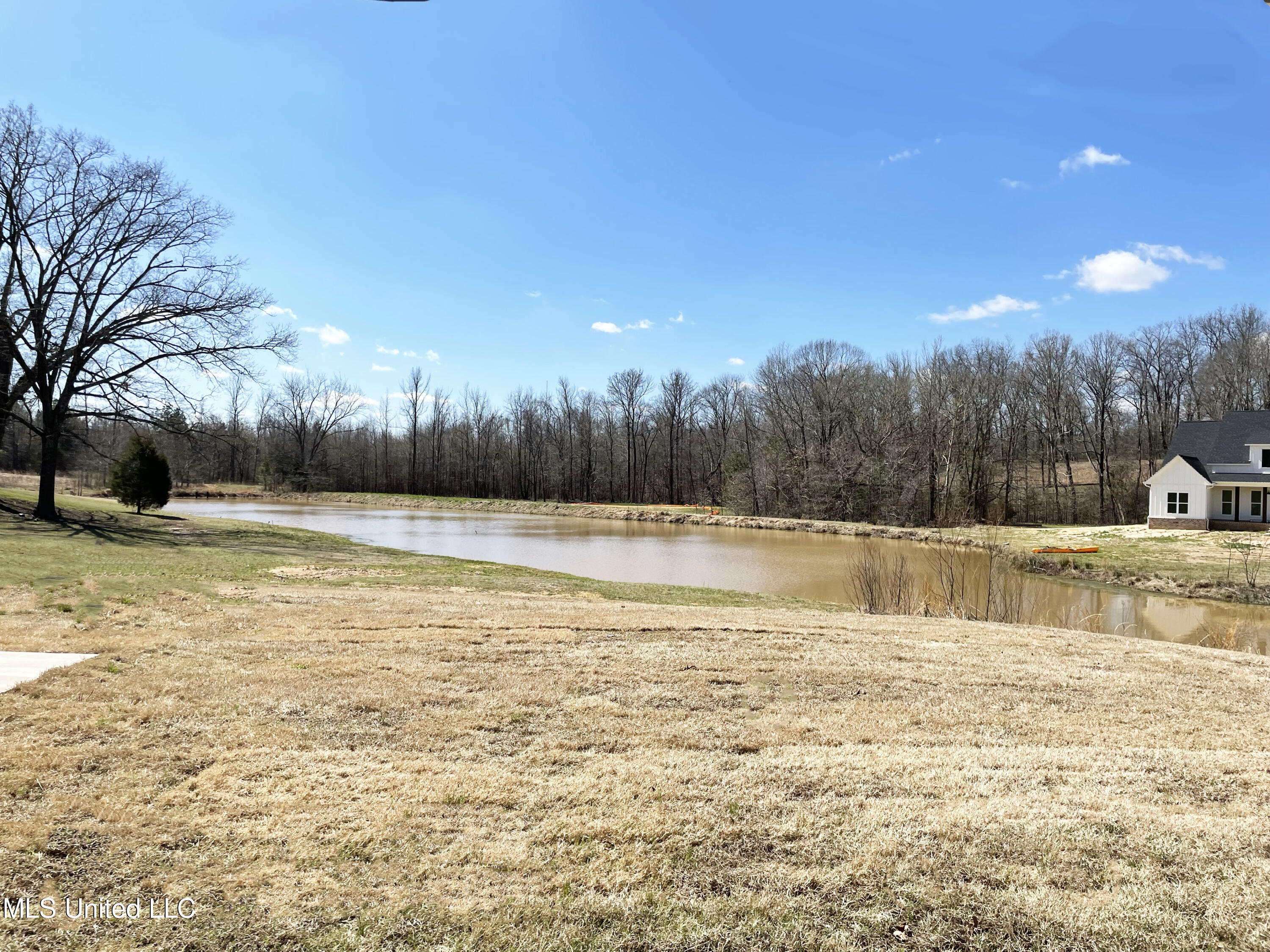 8669 Cole Road Olive Branch, MS 38654 - Photo 42 of 48 IMG_5107