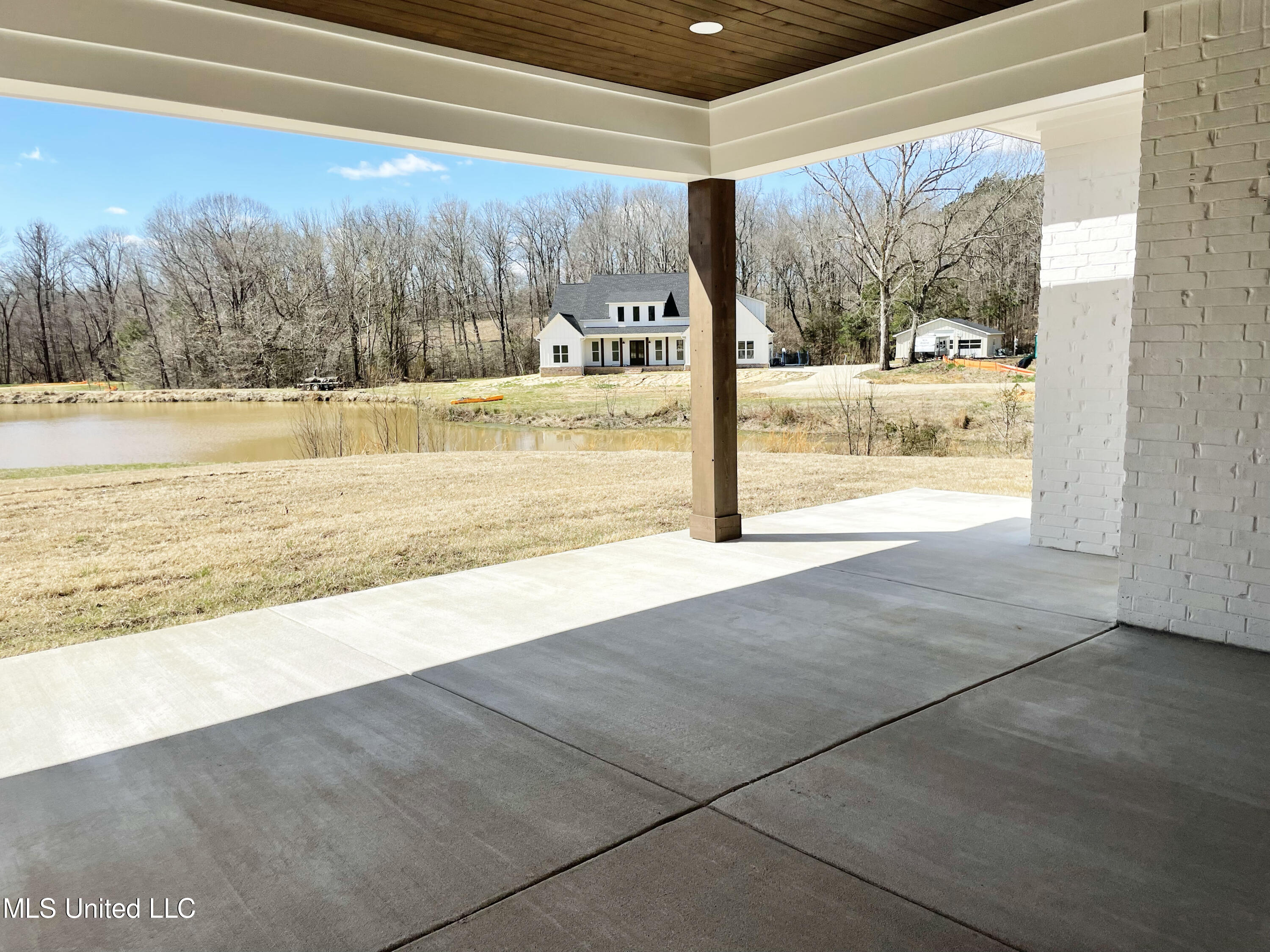 8669 Cole Road Olive Branch, MS 38654 - Photo 46 of 48 IMG_5106