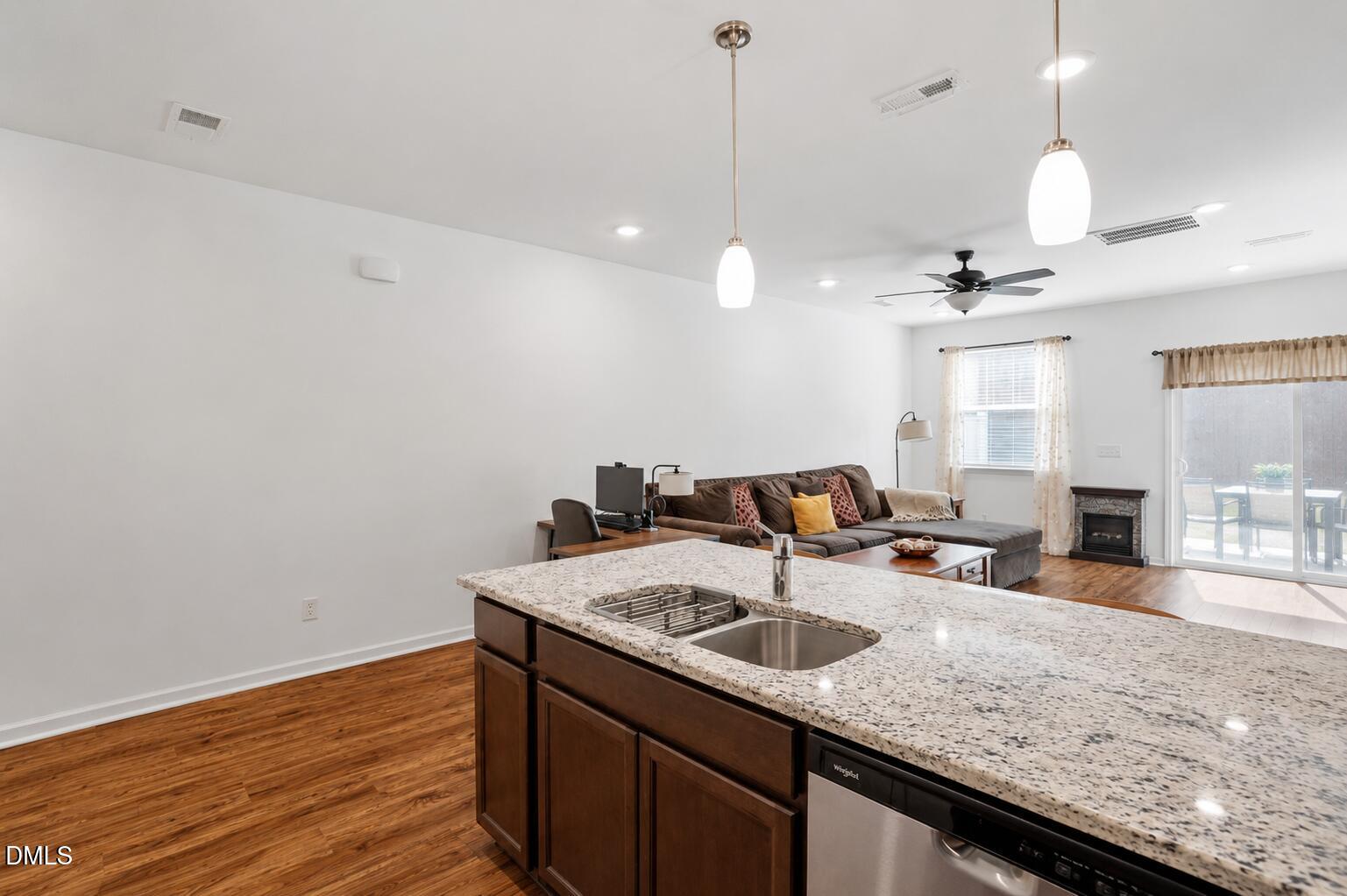 2113 Rockface Way Durham, NC 27703 - Photo 7 of 27 Rockface Way