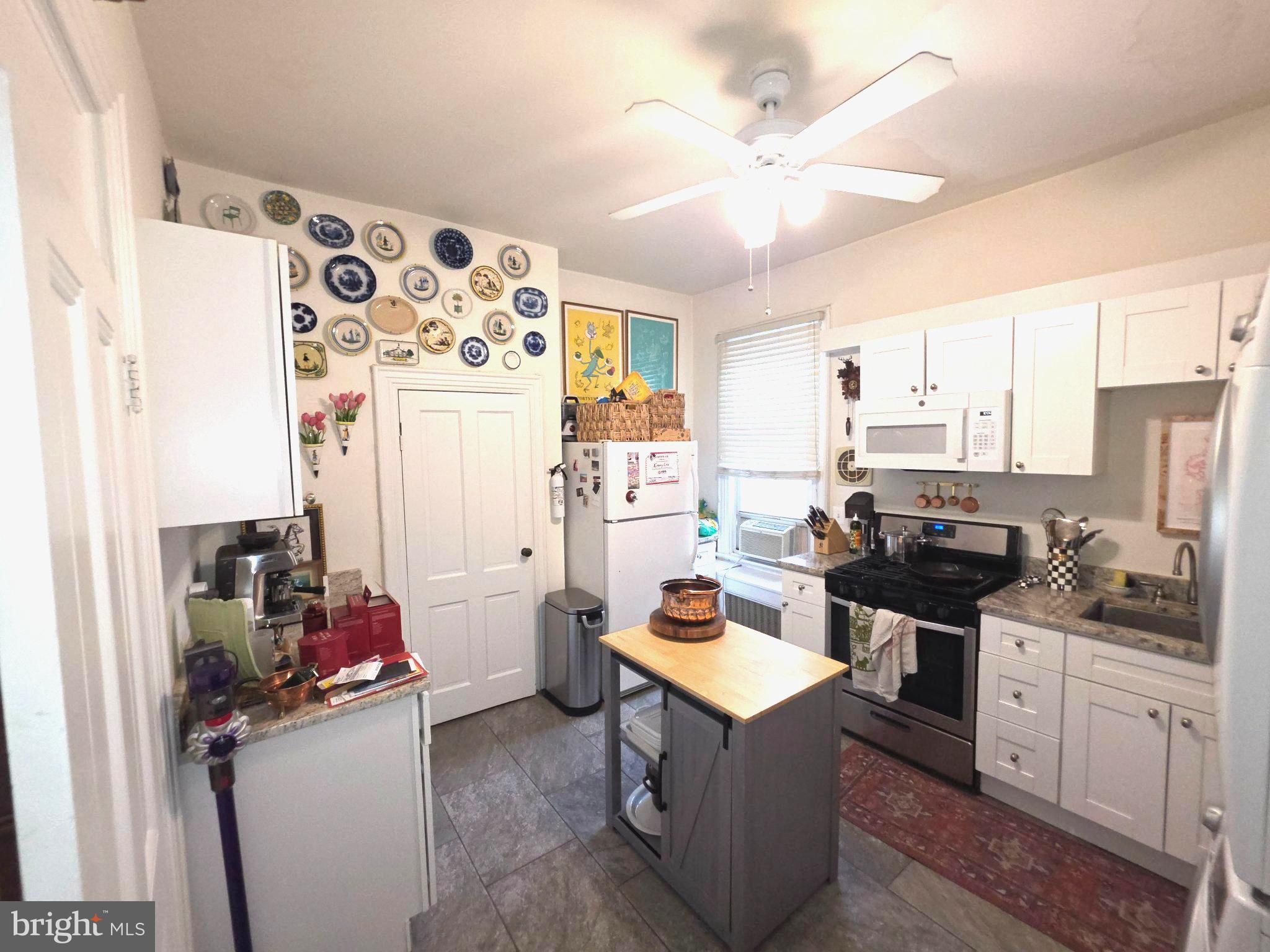 113 4th Street Southeast, Unit A Washington, DC 20003 - Photo 23 of 26 Gallery Image 23